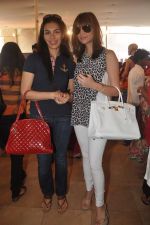 at Mana Shetty and Sharmilla Khanna_s Ariash exhibition in Blue Sea on 28th Feb 2012 (43).JPG